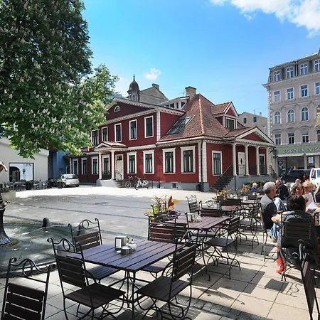 Dzirnavu 92, Free Private Parking * Riga